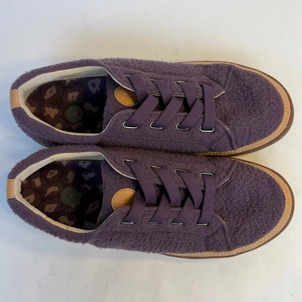 Revitalign Malibu Teddy Fleece Sneakers Orthotic Slip On Purple Sz 9 D Wide EUC